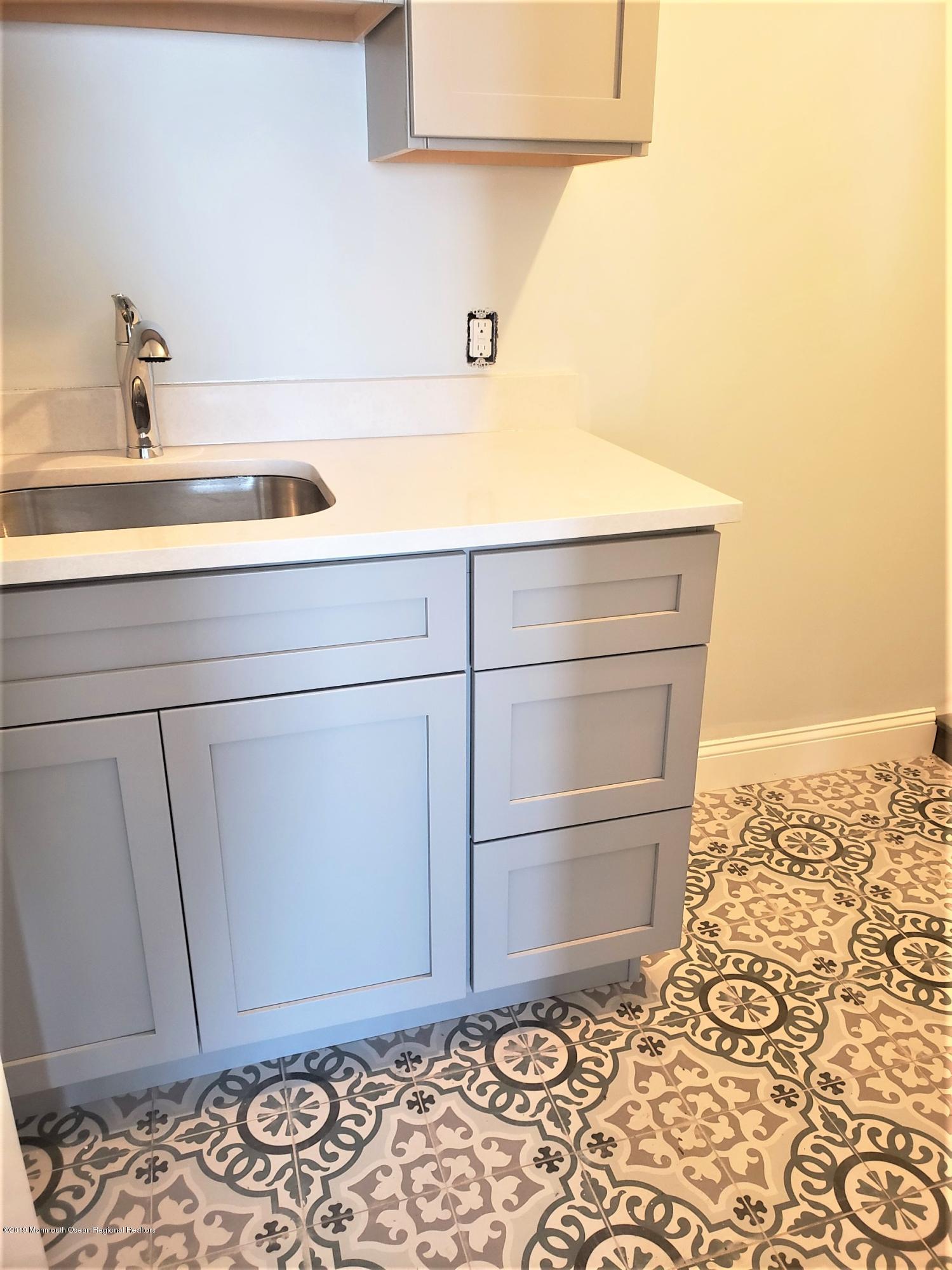 74 Portland Road Highlands, NJ 07732 - Photo 24 of 32 Laundry