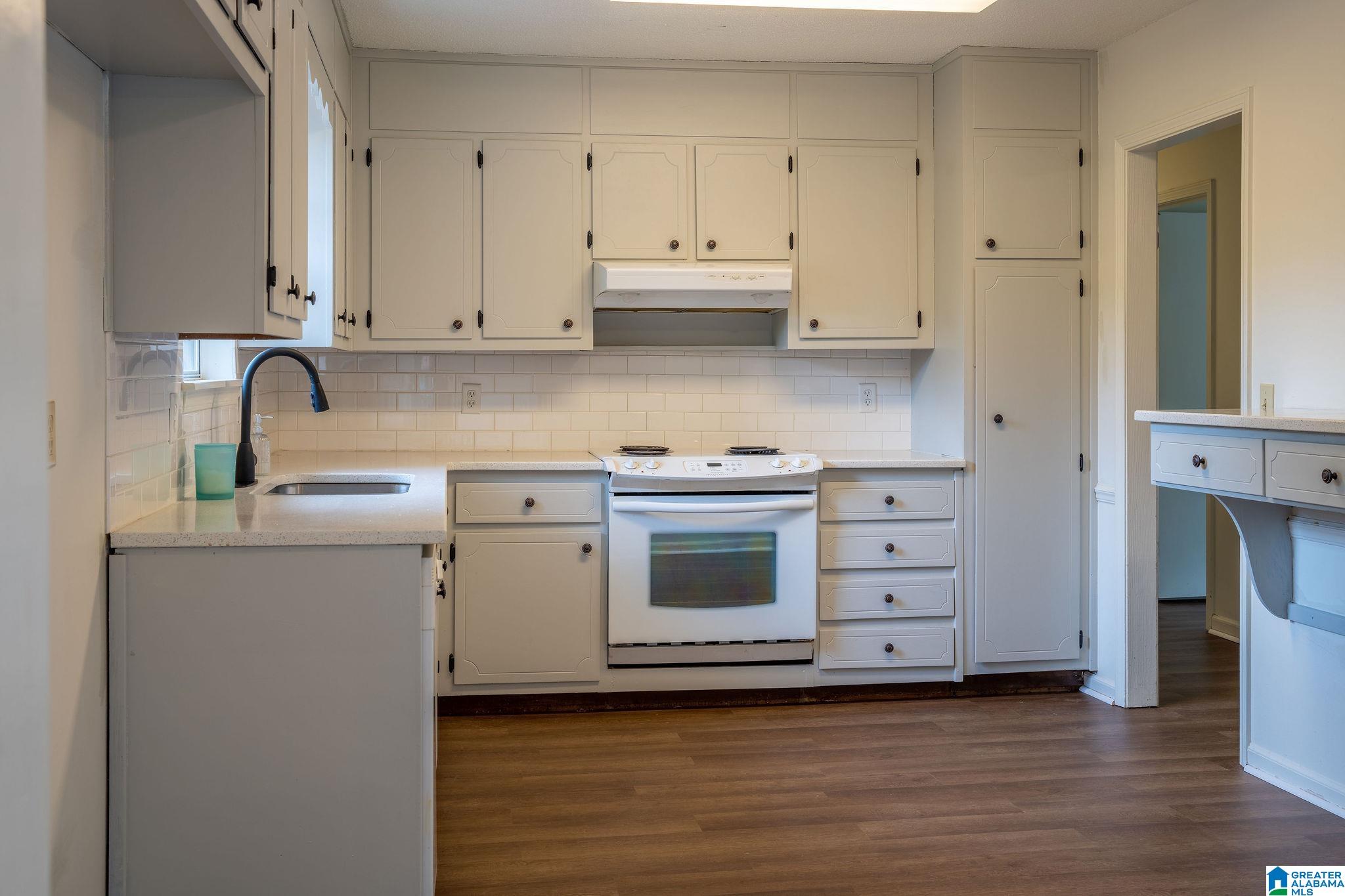 2420 Jana Road Birmingham, AL 35235 - Photo 7 of 26