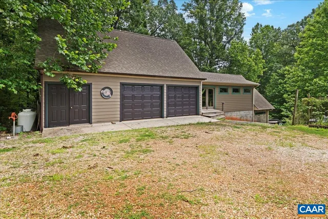 $849,000 | 2288 Lexington Turnpike, Amherst, VA 24521