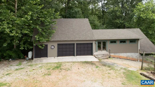 $849,000 | 2288 Lexington Turnpike, Amherst, VA 24521