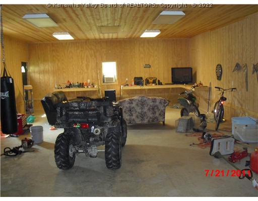 303 Walgrove Road Elkview, WV 25071 - Photo 5 of 8 Other. INTERIOR OR GARAGE 24 X40