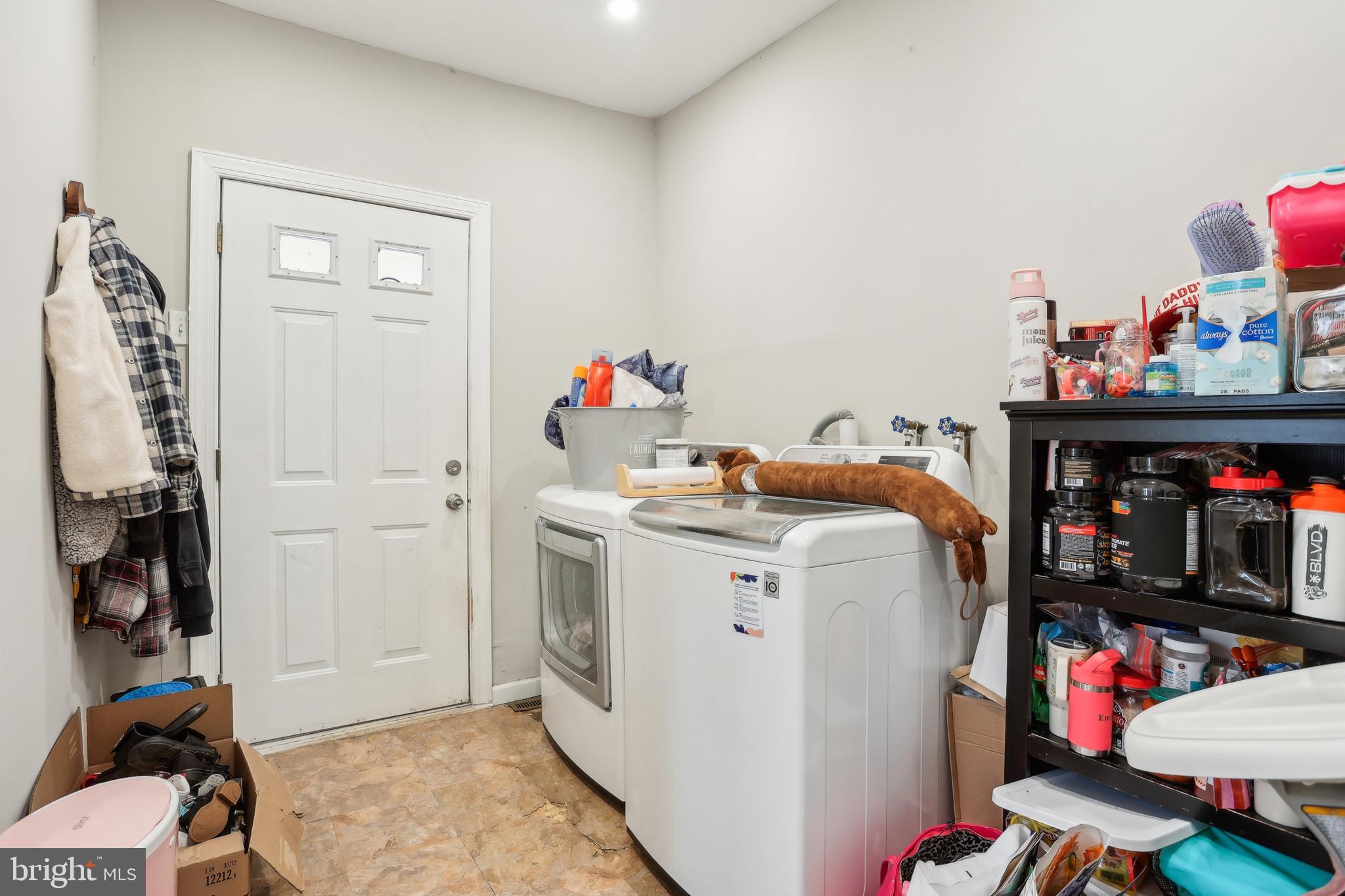 705 Burlington Avenue Delanco, NJ 08075 - Photo 14 of 41 a utility room with dryer and washer