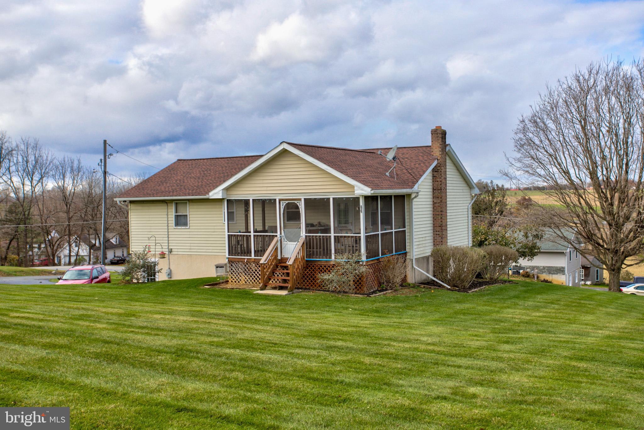 1439 Drager Road Columbia, PA 17512 - Photo 3 of 33 Gallery Image 3