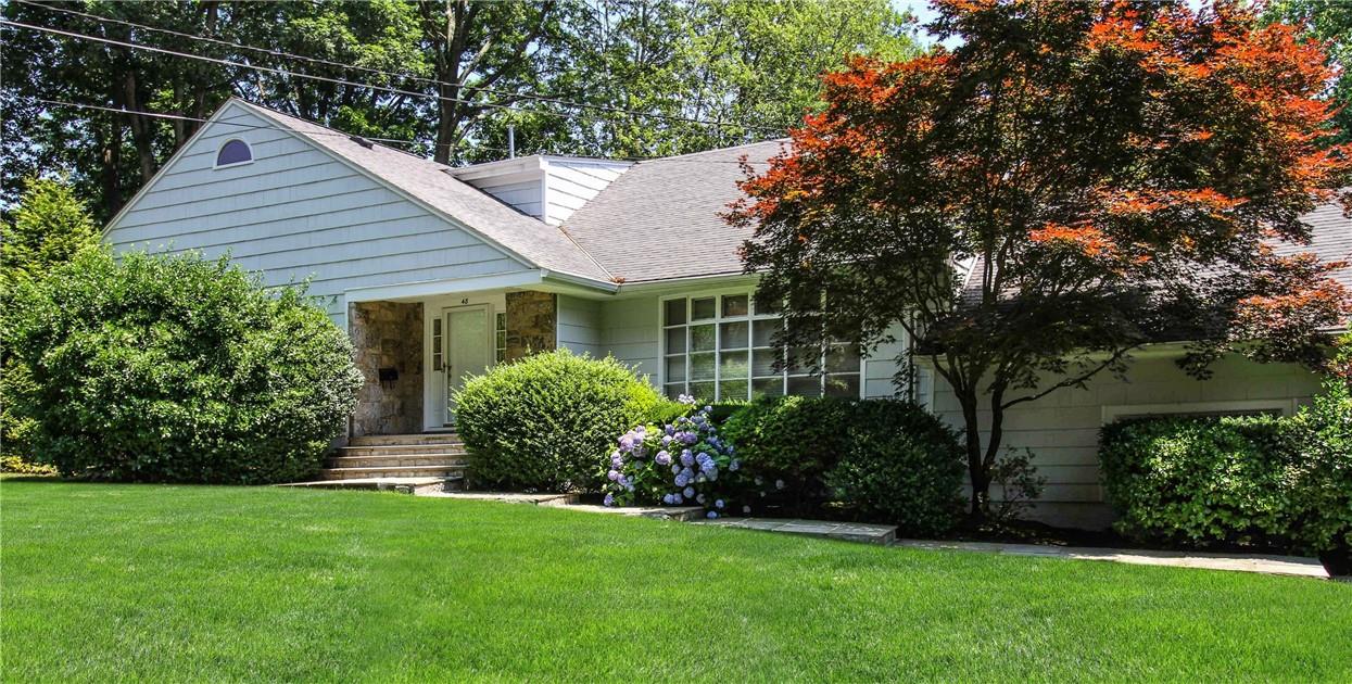 48 Springdale Road Scarsdale, NY 10583 - Photo 1 of 1 Welcome Home!