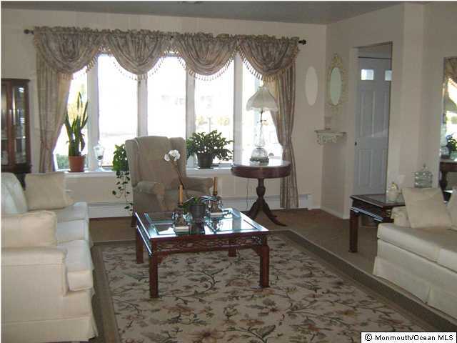 10 Garrett Road Toms River, NJ 08757 - Photo 2 of 3 Additional Photo