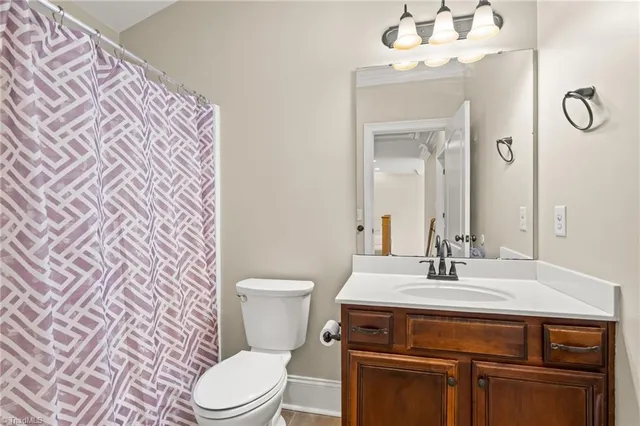 $749,900 | 1648 Olde Ridge Road, Pfafftown, NC 27040