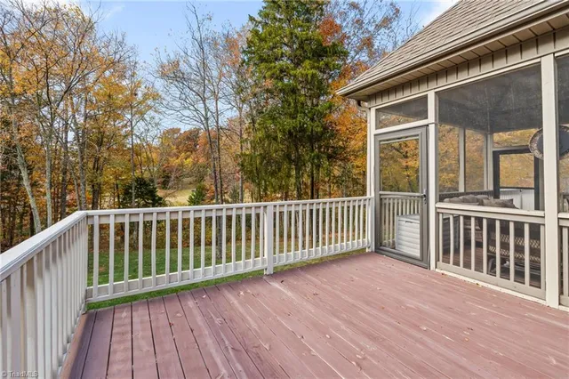 $749,900 | 1648 Olde Ridge Road, Pfafftown, NC 27040