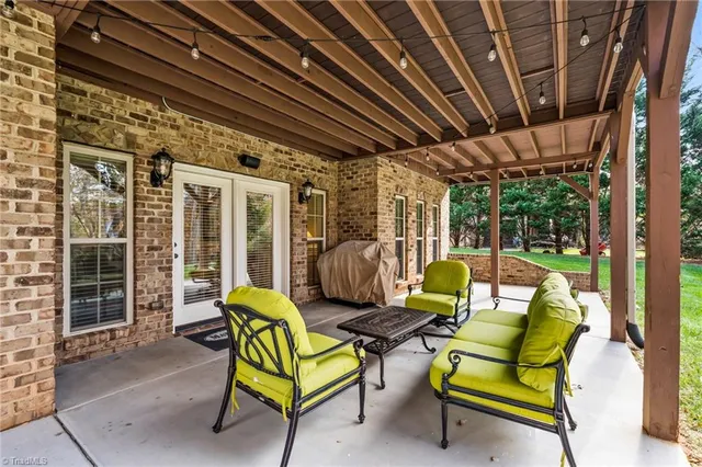 $749,900 | 1648 Olde Ridge Road, Pfafftown, NC 27040