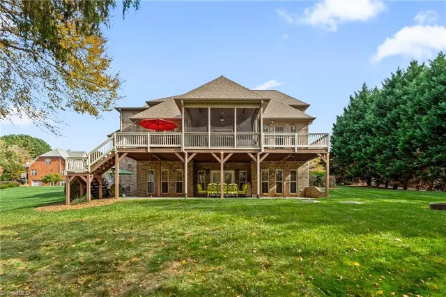 $749,900 | 1648 Olde Ridge Road, Pfafftown, NC 27040