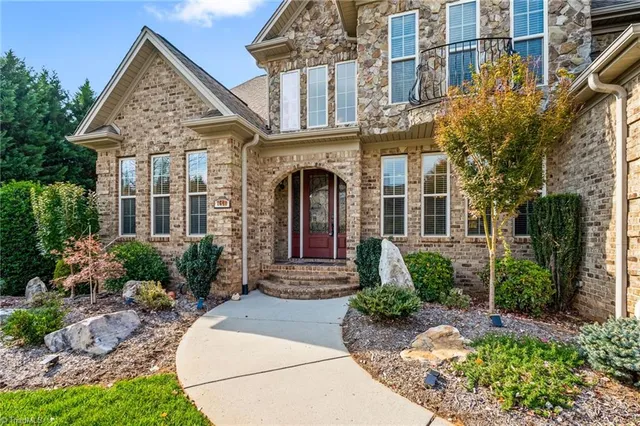 $749,900 | 1648 Olde Ridge Road, Pfafftown, NC 27040