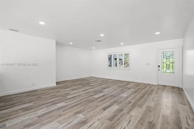 $6,700 | 14330 Southwest 16th Street, Davie, FL 33325