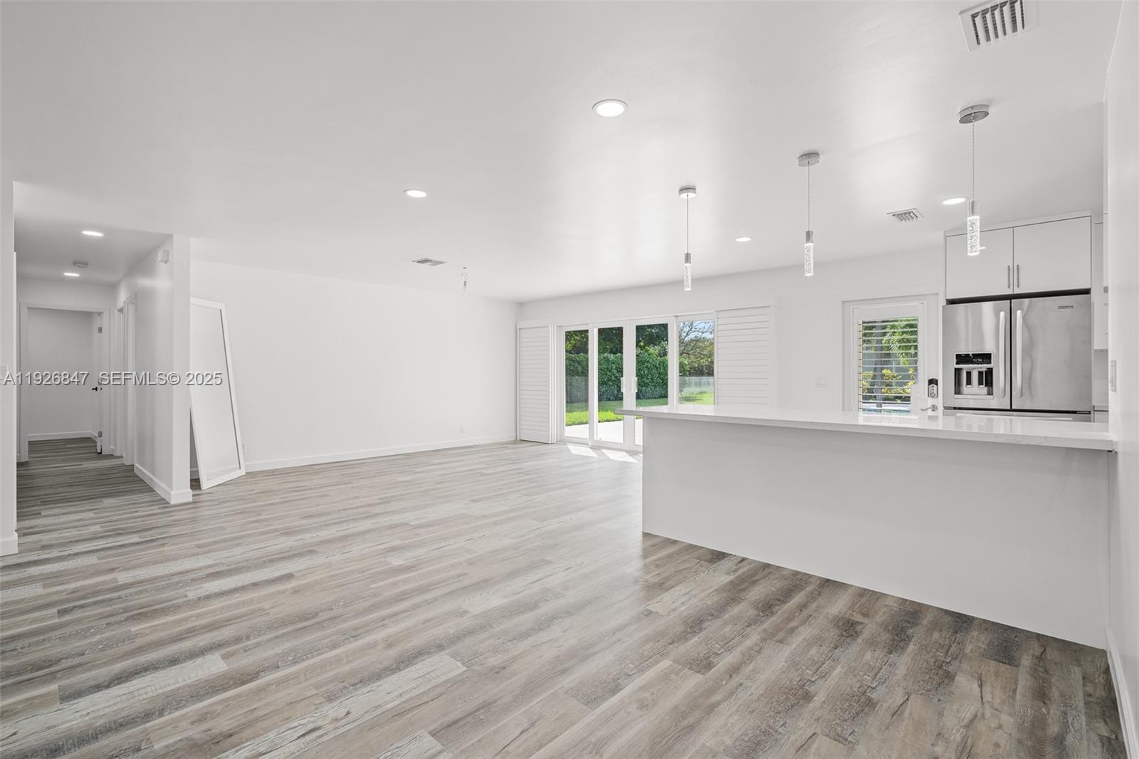 14330 Southwest 16th Street Davie, FL 33325 - Photo 13 of 53