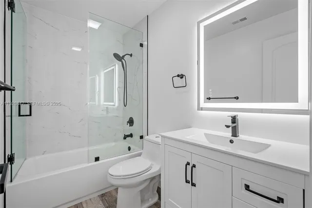 $6,700 | 14330 Southwest 16th Street, Davie, FL 33325