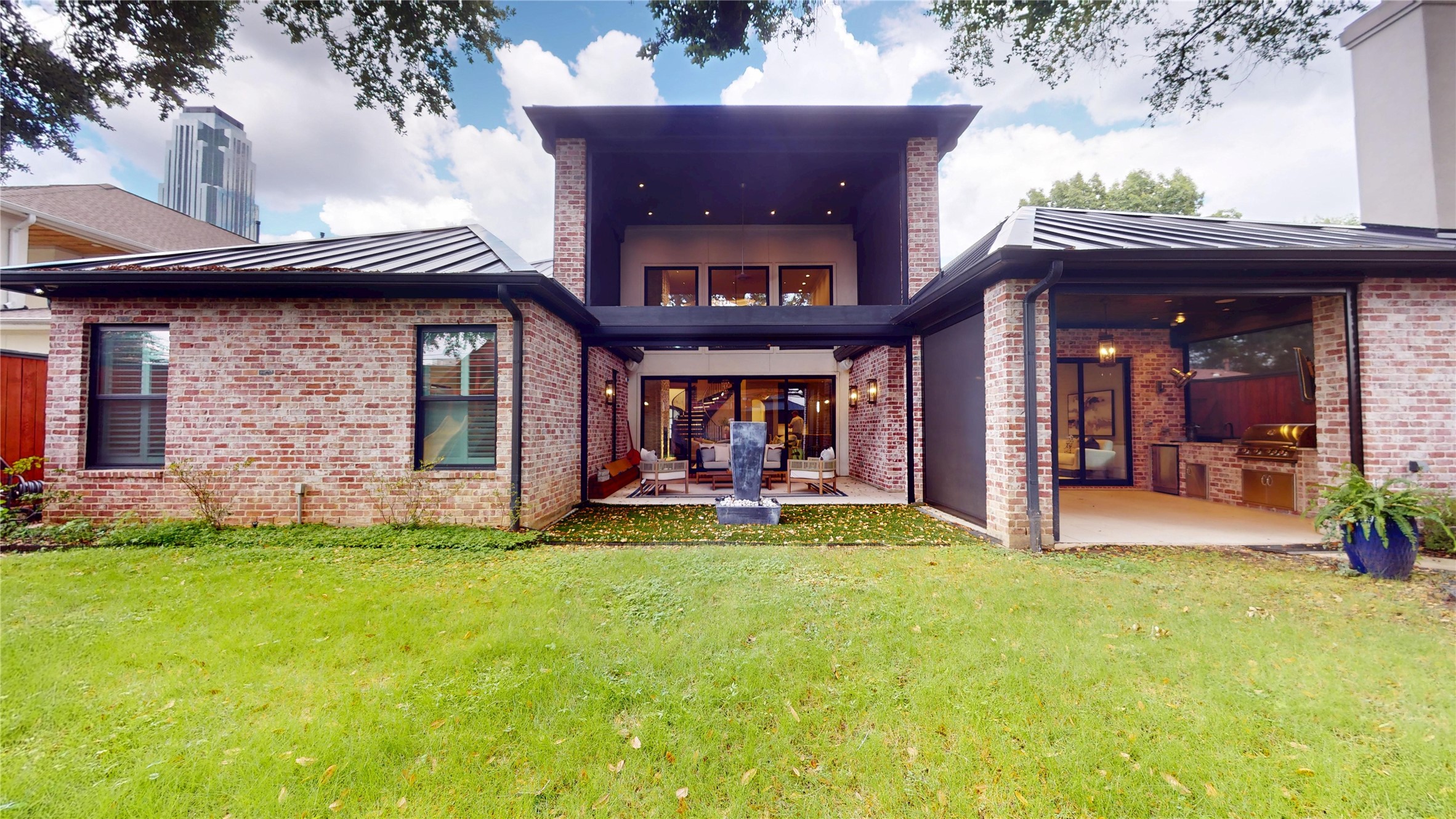 4719 Waring Street Houston, TX 77027 - Photo 28 of 29 Gallery Image 28