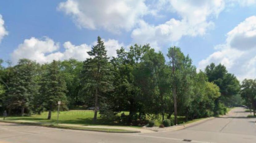 1913 South Drake Road Kalamazoo, MI 49006 - Photo 3 of 4 Street view 1