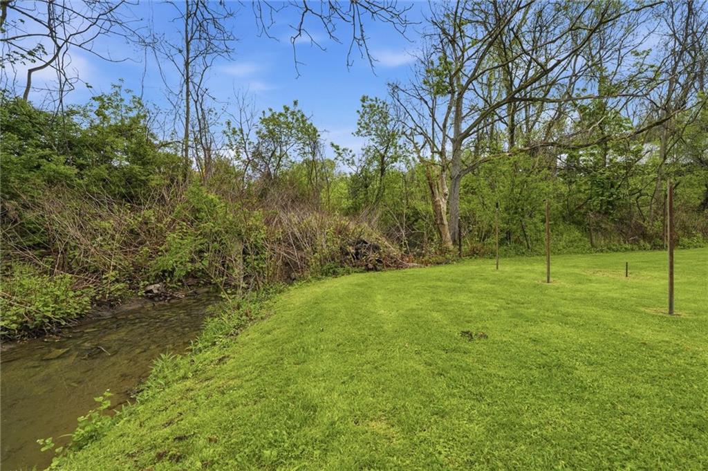 1058 Thompson Run Road West Mifflin, PA 15122 - Photo 25 of 50 Gallery Image 25