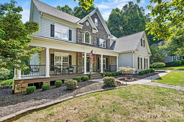 $1,050,000 | 127 Egrets Walk Place, Mooresville, NC 28117
