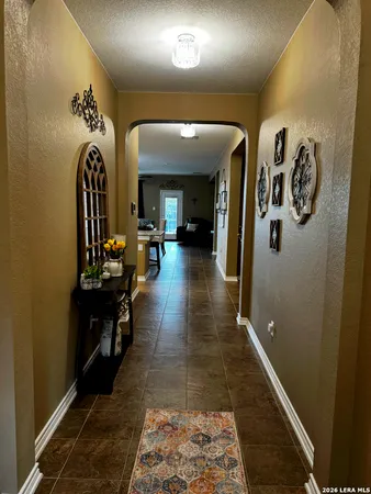 $2,400 | 114 Colonial Bluff, Universal City, TX 78148