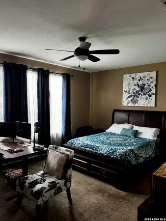 $2,400 | 114 Colonial Bluff, Universal City, TX 78148