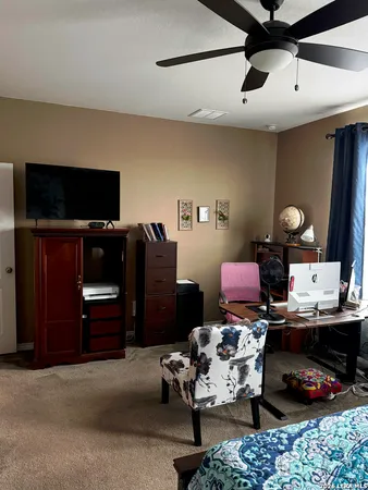 $2,400 | 114 Colonial Bluff, Universal City, TX 78148