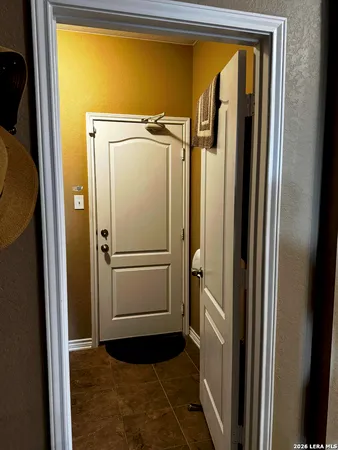 $2,400 | 114 Colonial Bluff, Universal City, TX 78148