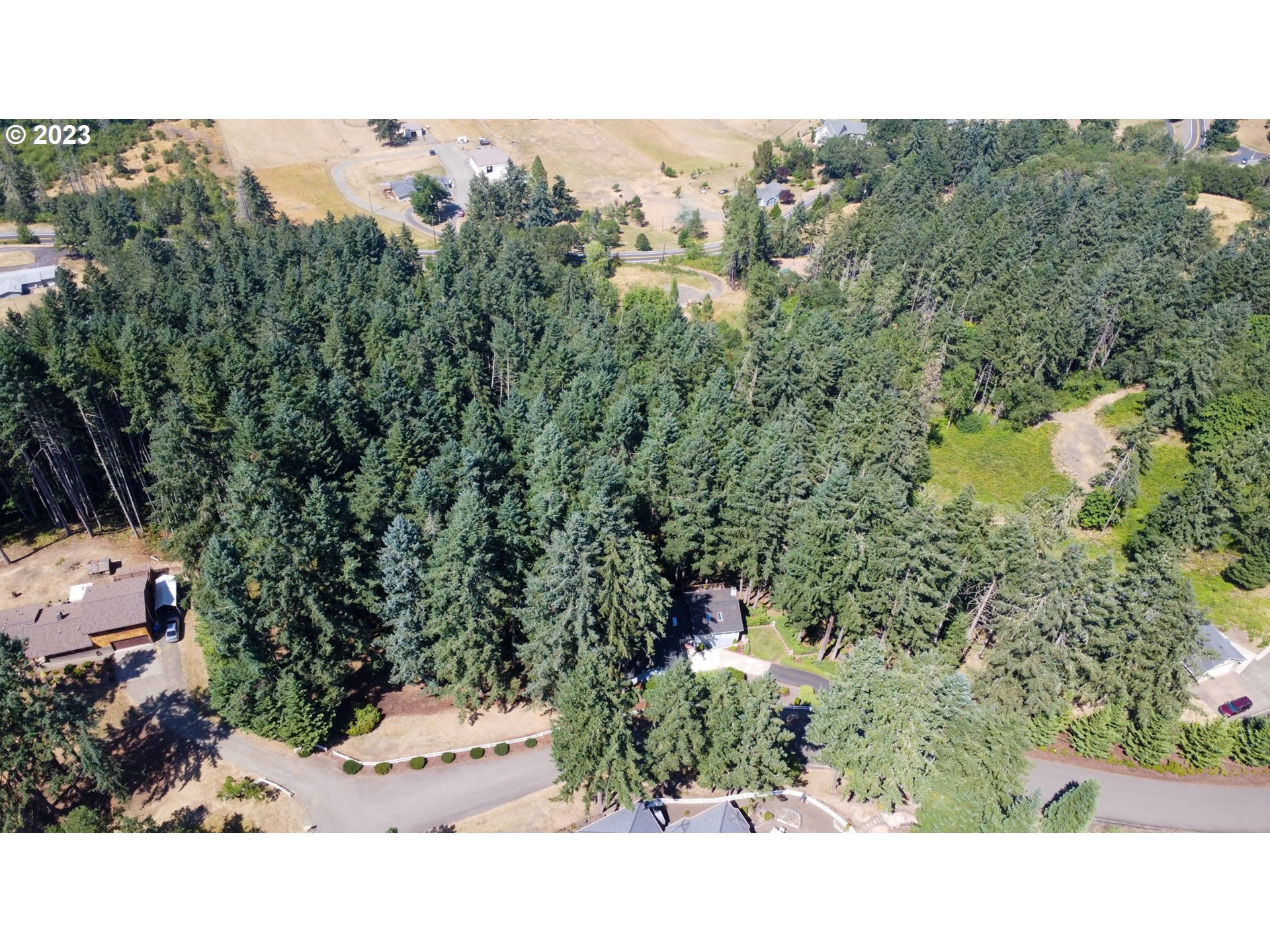 1855 Ridge View Drive Sutherlin, OR 97479 - Photo 2 of 43 Gallery Image 2