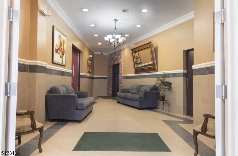 15 Tichenor Street, Unit 403 Newark, NJ 07114 - Photo 2 of 24