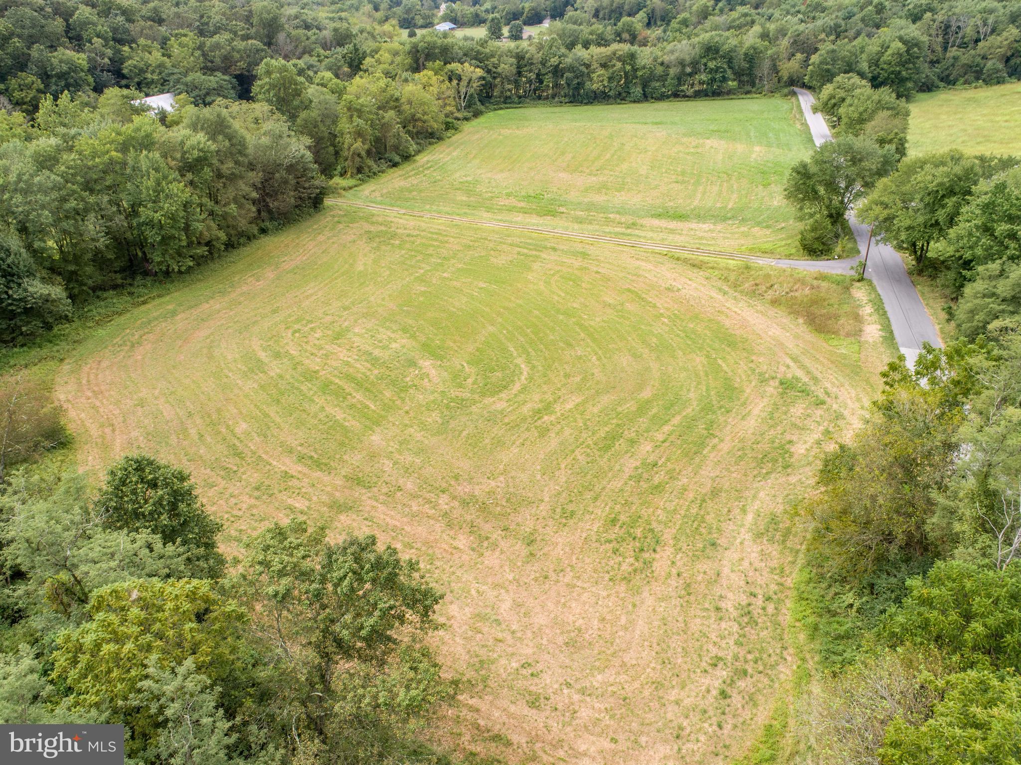 3533 Flickinger Road Westminster, MD 21158 - Photo 3 of 25 Gallery Image 3