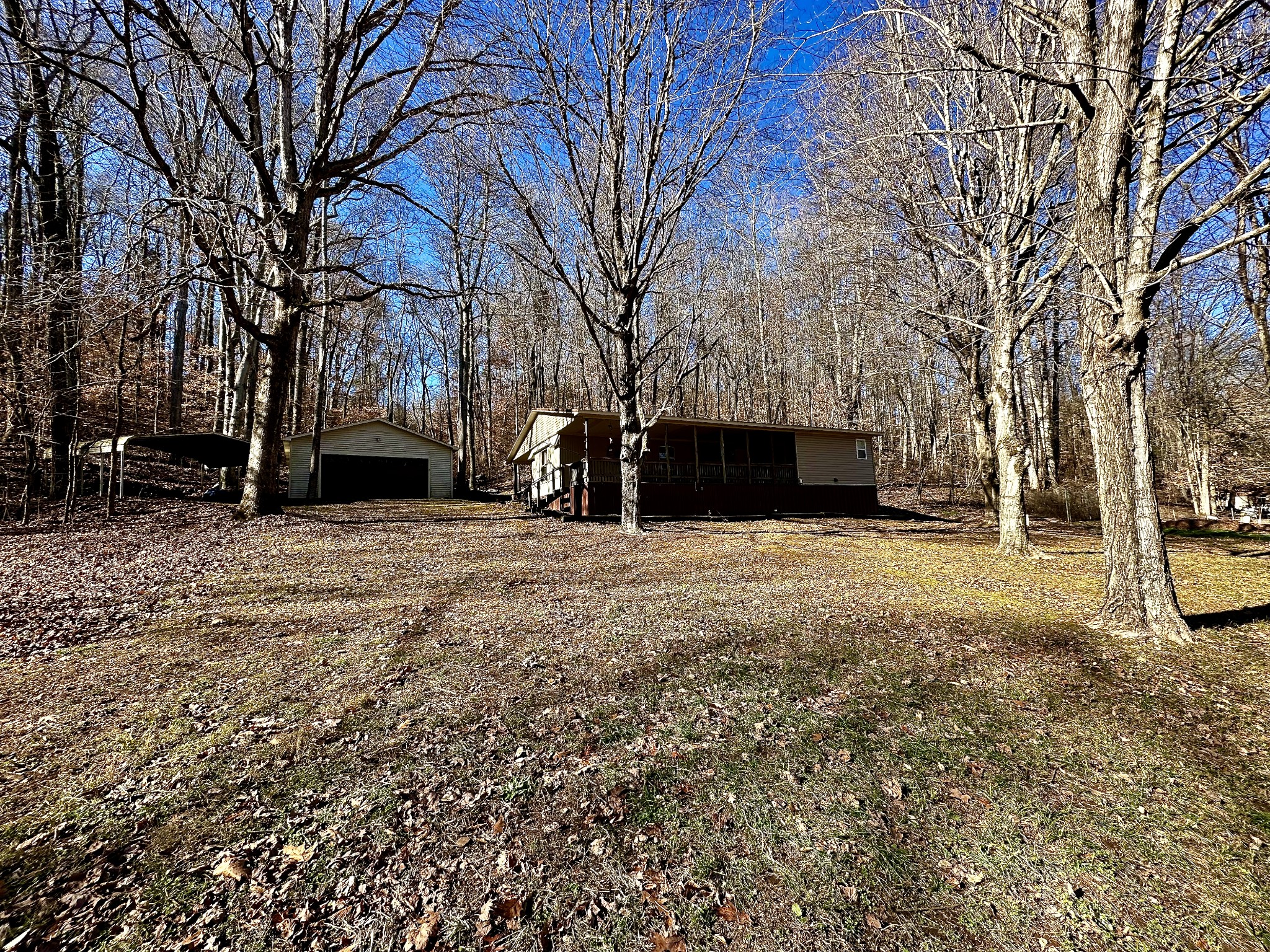 135 Haylee Road Waverly, TN 37185 - Photo 3 of 32 Gallery Image 3