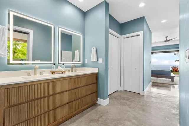 $2,400,000 | 78-7002 Ola Kino Street, Kailua-Kona, HI 96740