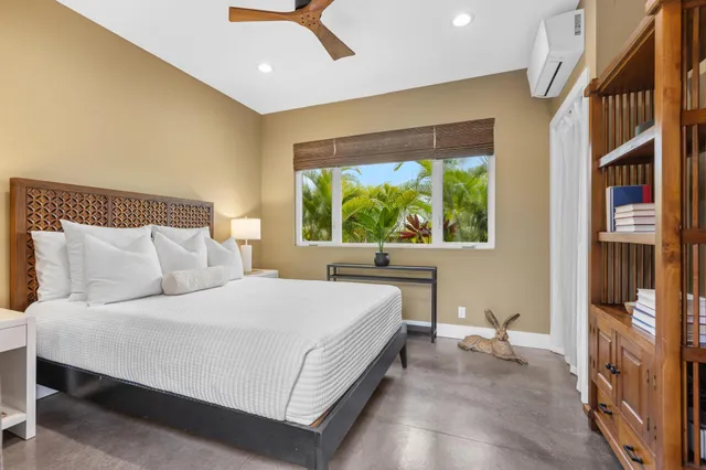 $2,400,000 | 78-7002 Ola Kino Street, Kailua-Kona, HI 96740