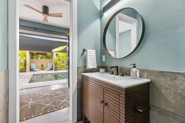 $2,400,000 | 78-7002 Ola Kino Street, Kailua-Kona, HI 96740