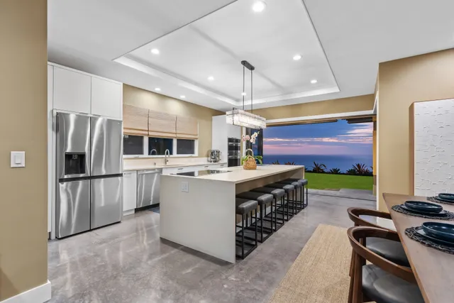 $2,400,000 | 78-7002 Ola Kino Street, Kailua-Kona, HI 96740