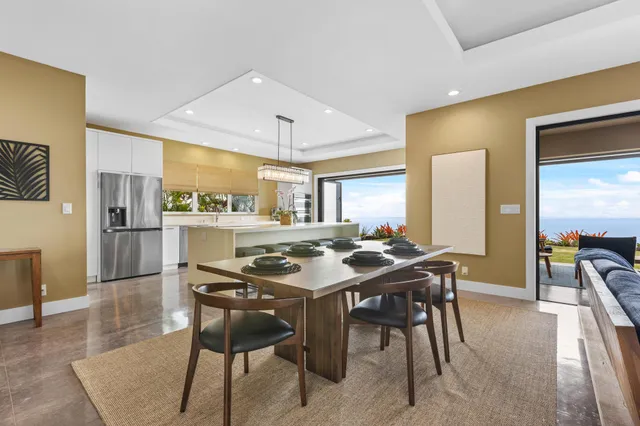 $2,400,000 | 78-7002 Ola Kino Street, Kailua-Kona, HI 96740