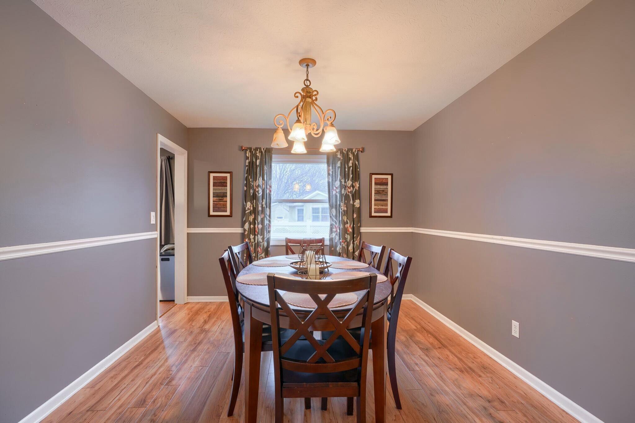 239 Dunbarton Road Columbus, OH 43230 - Photo 14 of 51 Formal Dining Room