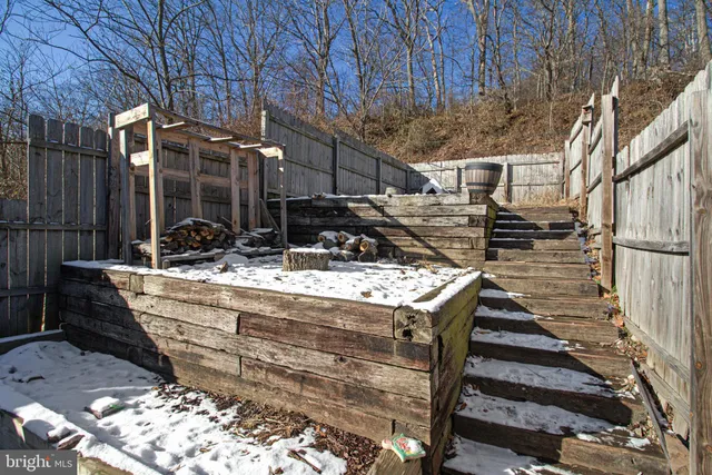 $184,900 | 75 Petersburg Lane, Duncannon, PA 17020