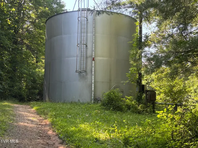 $175,000 | 1481 Pleasant Valley Road, Mountain City, TN 37683