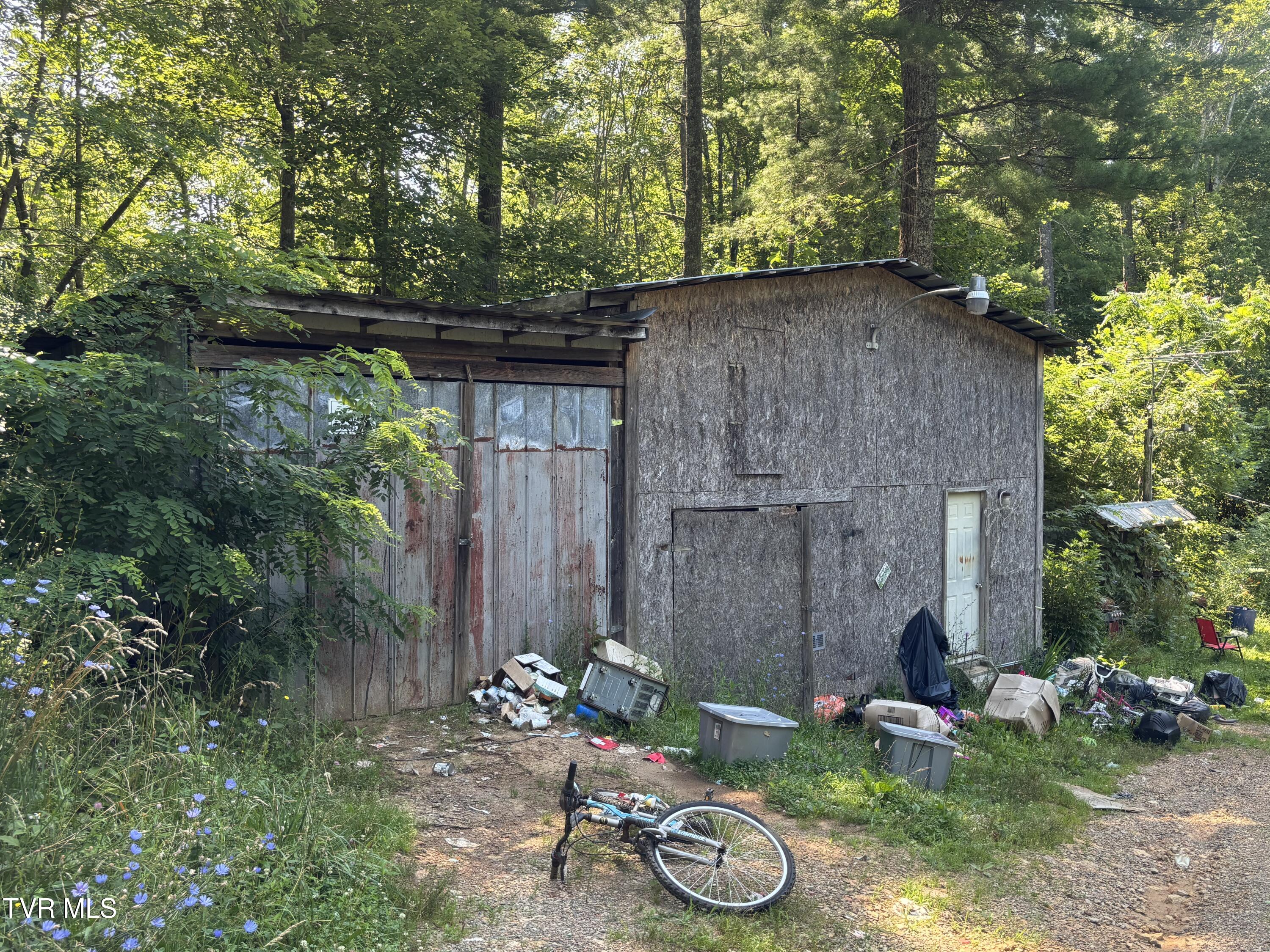 1481 Pleasant Valley Road Mountain City, TN 37683 - Photo 28 of 44 IMG_0657