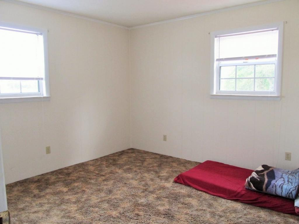 65-a Cedar Creek Road, Unit 2 Greeneville, TN 37743 - Photo 13 of 17 Apt A