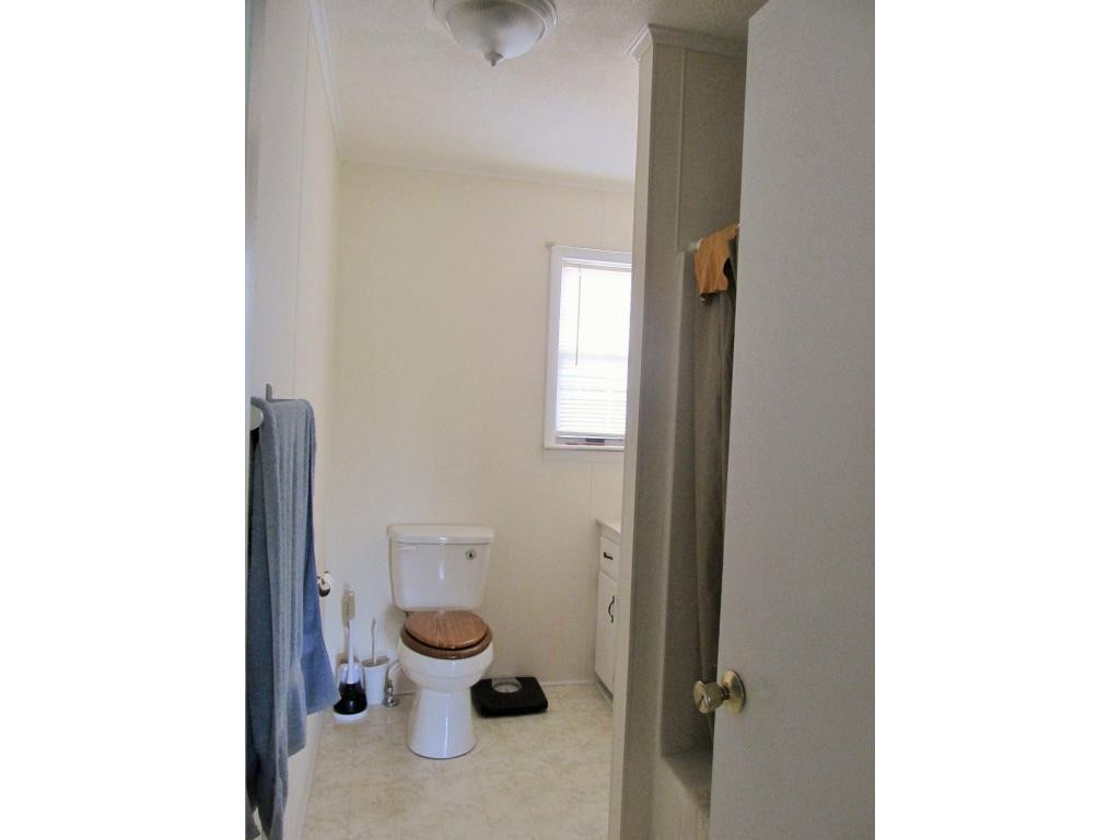 65-a Cedar Creek Road, Unit 2 Greeneville, TN 37743 - Photo 14 of 17 Apt A