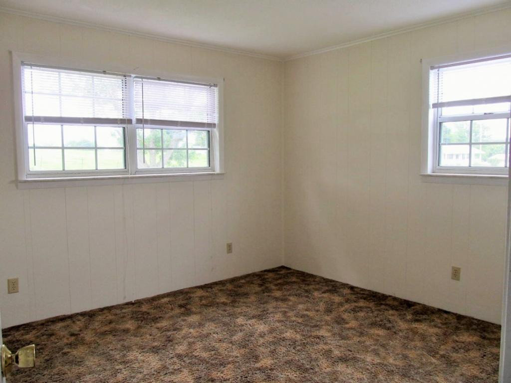65-a Cedar Creek Road, Unit 2 Greeneville, TN 37743 - Photo 15 of 17 Apt A