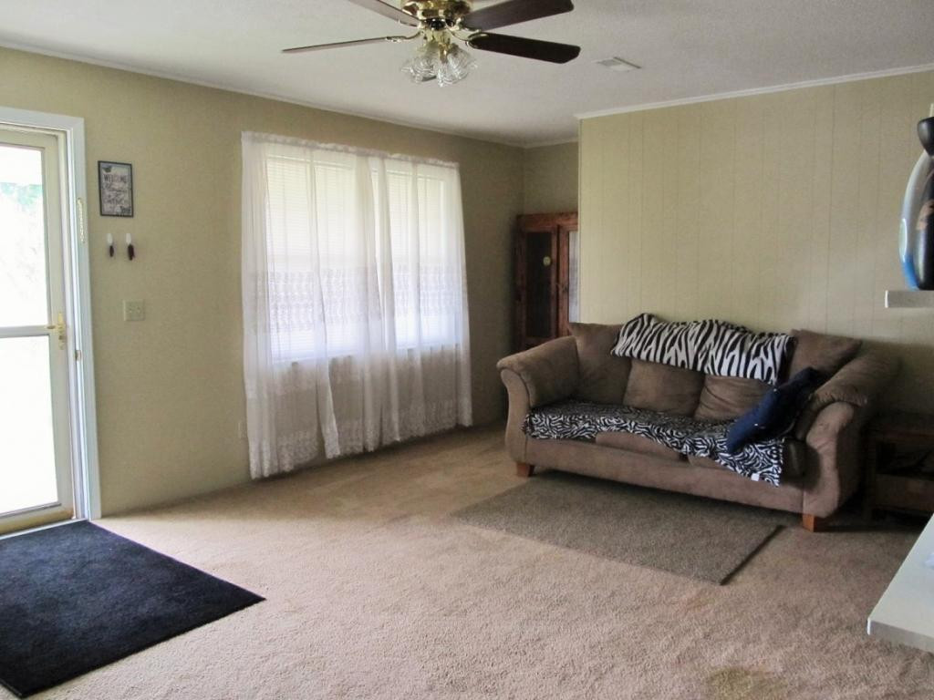 65-a Cedar Creek Road, Unit 2 Greeneville, TN 37743 - Photo 3 of 17 Apt B
