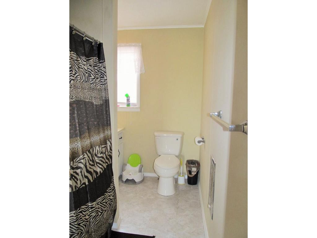 65-a Cedar Creek Road, Unit 2 Greeneville, TN 37743 - Photo 6 of 17 Apt B
