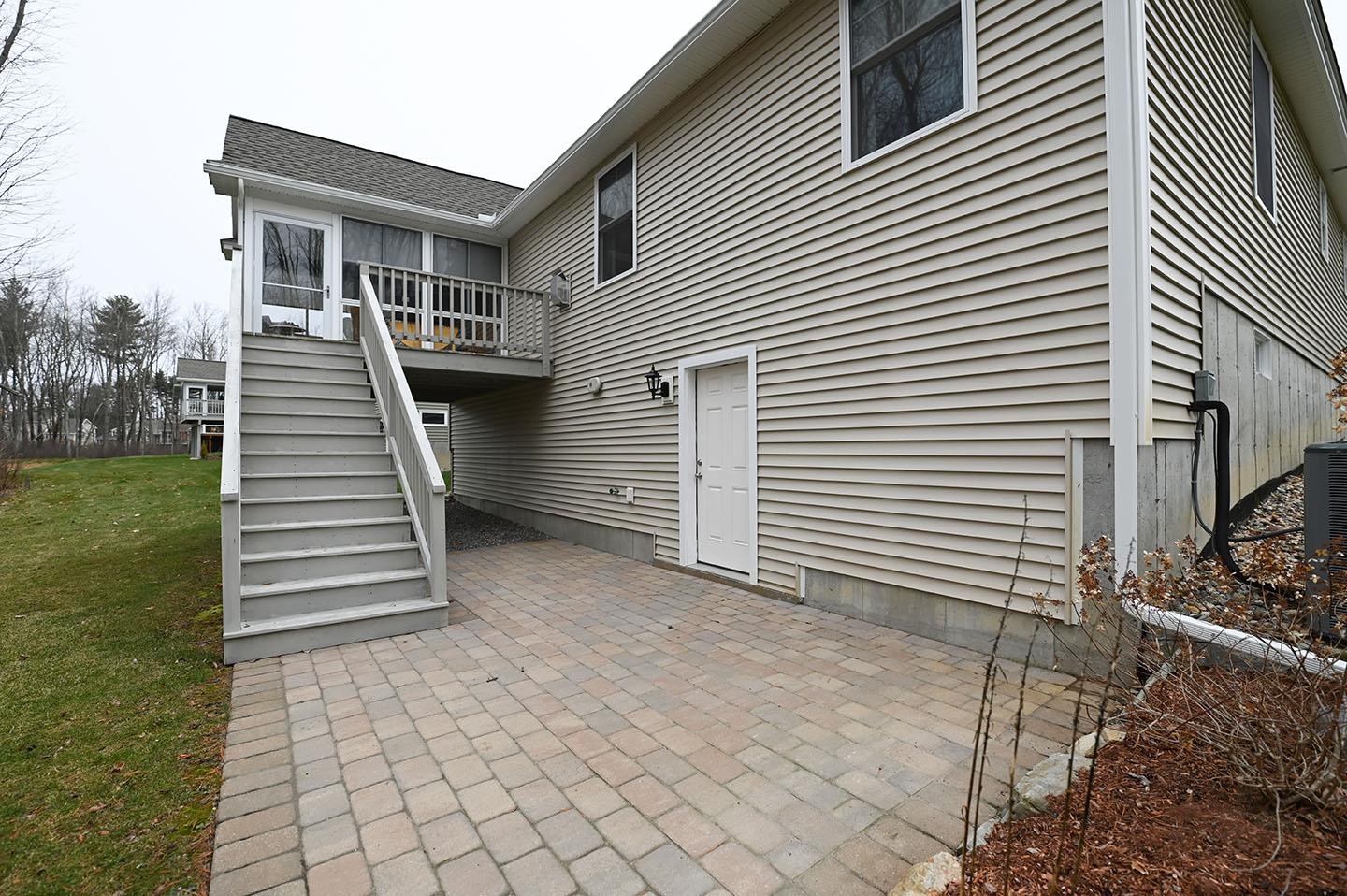 5 Renaissance Circle Salem, NH 03079 - Photo 33 of 40