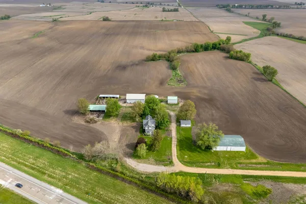 $319,000 | 4400 220th Street, Walcott, IA 52773