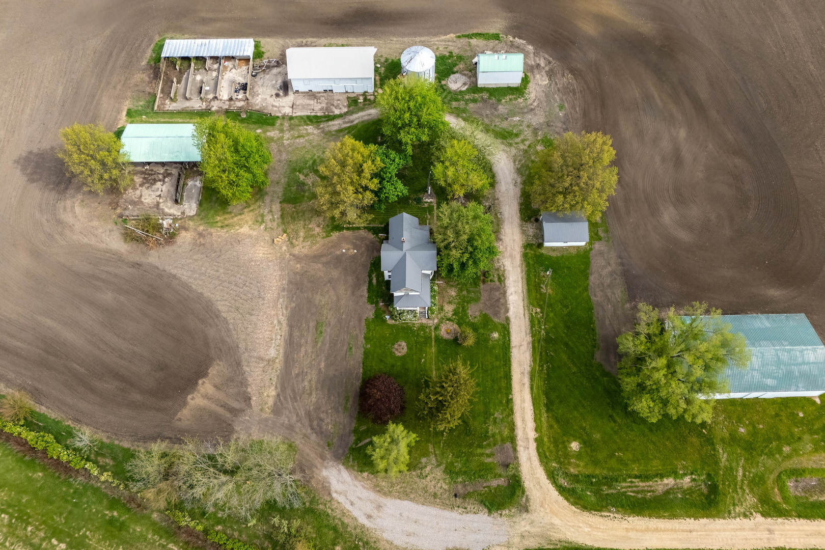 4400 220th Street Walcott, IA 52773 - Photo 10 of 37
