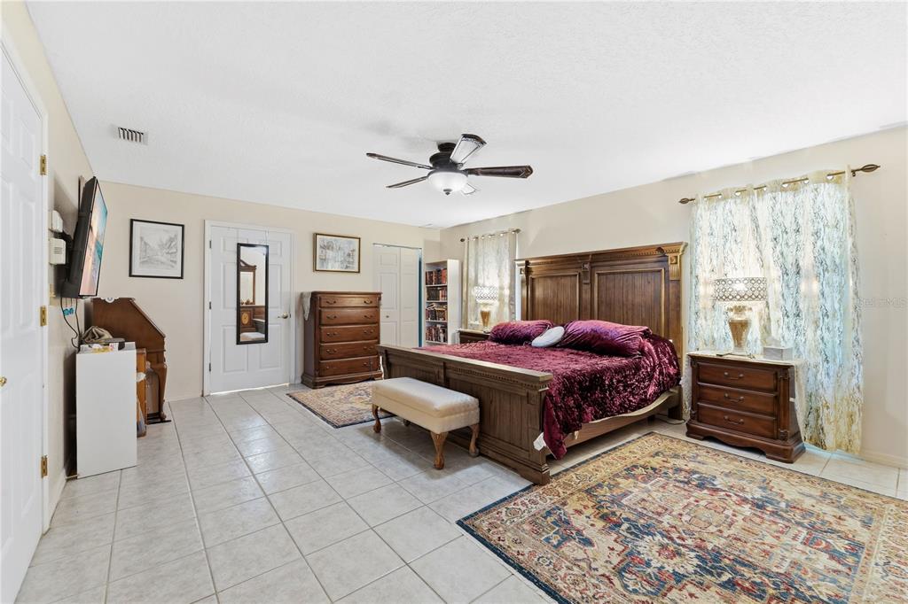 2456 Danforth Road Spring Hill, FL 34608 - Photo 20 of 54