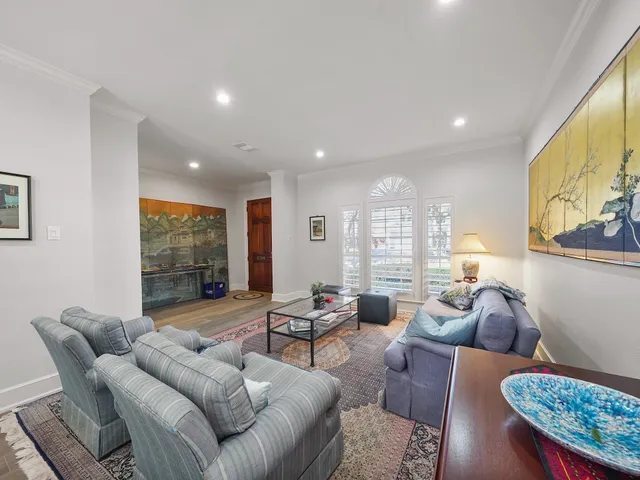 $1,250,000 | 112 Pamellia Drive, Bellaire, TX 77401