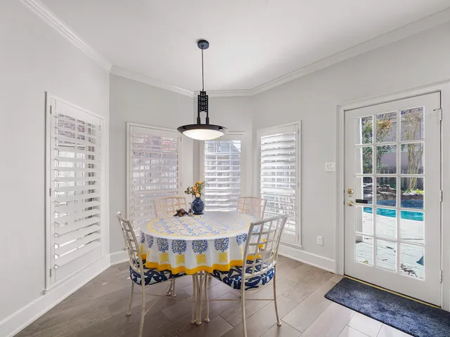 $1,250,000 | 112 Pamellia Drive, Bellaire, TX 77401