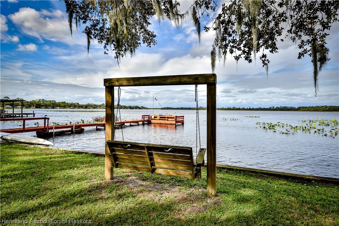 1812 Sentinel Road Sebring, FL 33875 - Photo 10 of 27 Gallery Image 10